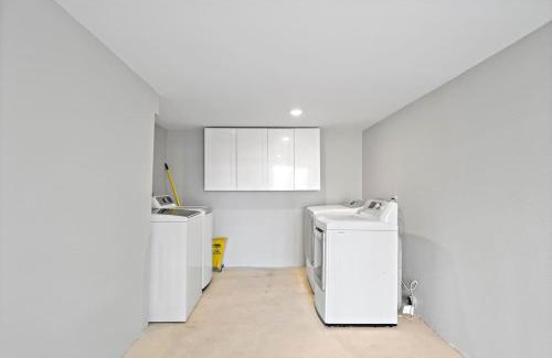 MacGregor Apartment | Homey Apt Nr Med Center Fire Pit Bbq Wifi Games