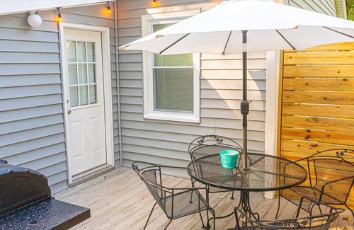 Marietta House | Homey Bungalow Convenient to Marietta and I-75!