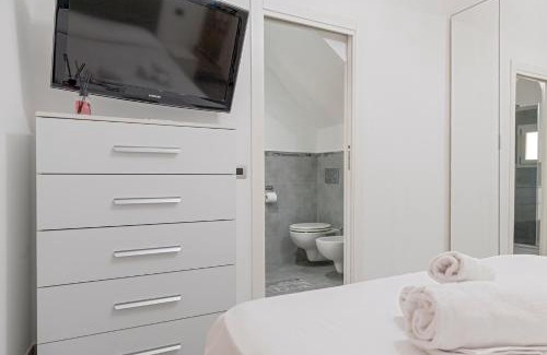 Collesalvetti Apartment | Homiday - Grey Apartment - Free Parking