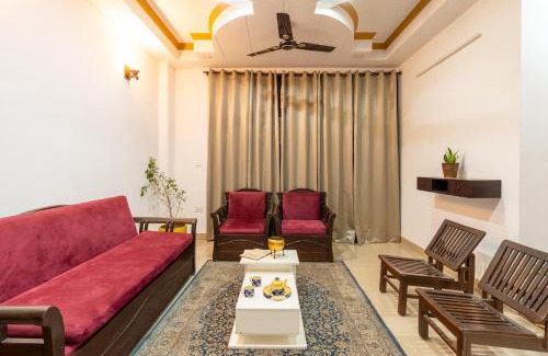 Vaishali Apartment | Homlee-4BHK Large Apt Near Vaishali Metro