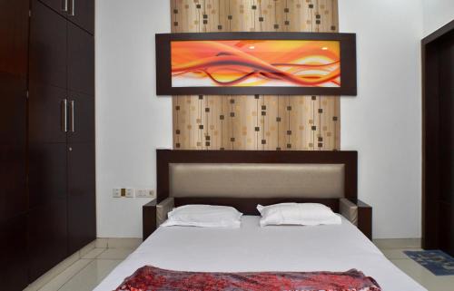 Karkardooma Apartment | Homlee-Luxury Inn 3BHK