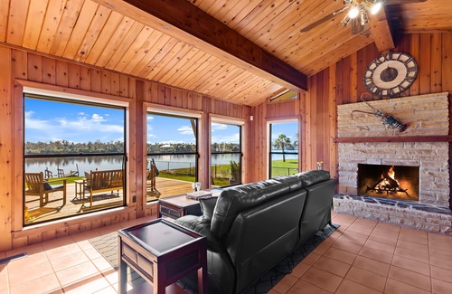 Homosassa House | Homosassa Riverfront -boat dock, amazing view, easy access to springs and Gulf