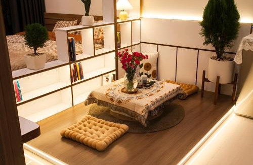 Gia Lam Apartment | Homstay Ocean Park view biển hồ S1.12