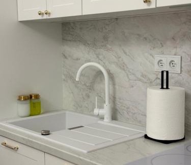 Poznan City Center Apartment | Honey Nook Apartment 3 minutes from the center