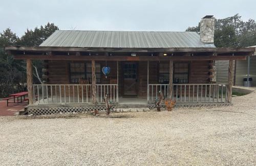 Concan House | HoneyComb Hideouts Bearly BeeHavin cabin