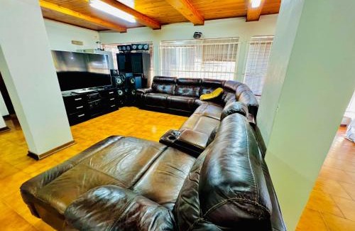 Greater Johannesburg Metropolitan Area House | Honeyhills Excellence Resort E