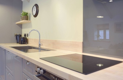 Stackpole Cottage | Honeysuckle Cottage-UKC3194