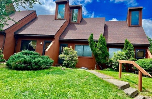 Canaan Valley Condo | HooDoo Loft - convenient & comphy condo in Davis