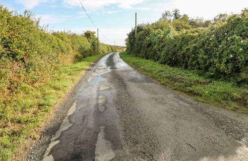Templetown Cottage | HOOK HEAD HIDEAWAY, pet friendly in Fethard-On-Sea, County Wexford