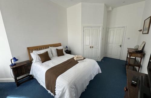 Hookwood Cabin | Hookwood Lodge London Gatwick