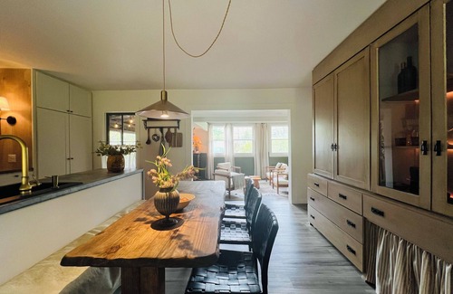 Port Matilda Cabin | HOOTING HAUS - HOT TUB - FIRE PIT - CABIN RETREAT