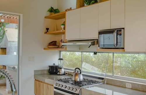 Ica Villa | HOP Praia: Modern Home with Lagoon View