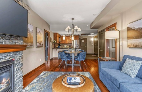 Canmore Condo | Hope Peak Hydeaway at Stoneridge