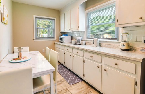 Hopewell House | Hopewell Vacation Rental about 3 Mi to James River