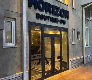 Samarkand House | Horizon Boutique