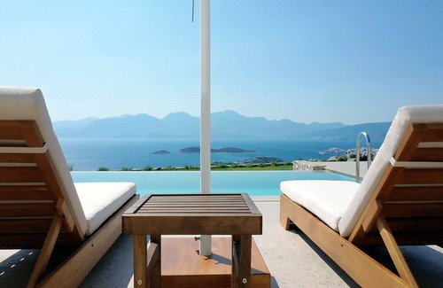 Agios Nikolaos Villa | Horizon View Villa with Endless View