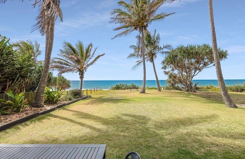Bargara Apartment | Horizons 1 Direct Ocean access