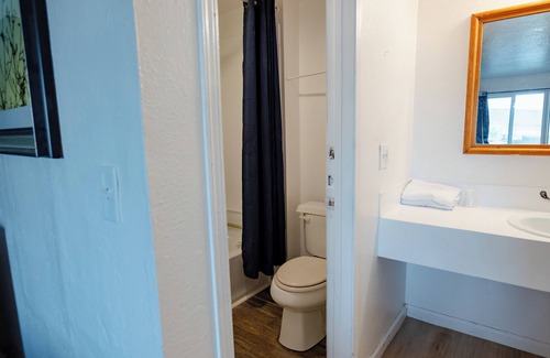 Parkrose Hotel | Horseshoe inn