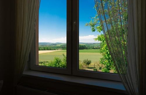 Mor Apartment | Hortenzia Vendégház Mór
