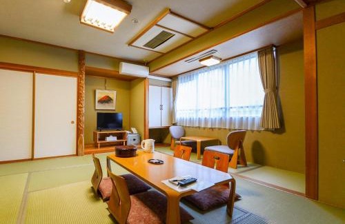 Yudanaka Shibu Onsen Hotel | Hoshikawakan