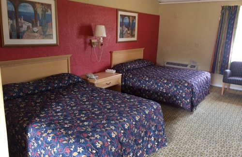 Higbees Daytona Hotel | Host Inn