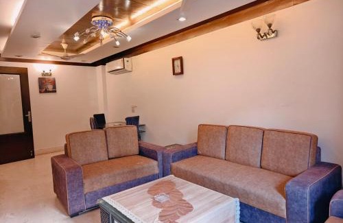 Greater Kailash Apartment | Host my stay 3Bhk House! Greater kailash 1