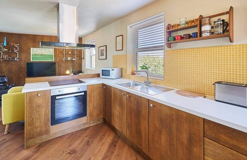 Newhaven Apartment | Host & Stay | Apartment 2, Lewes Road