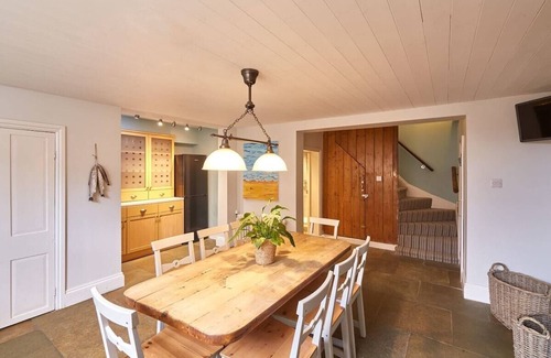 West Cliff House | Host & Stay | Austen House