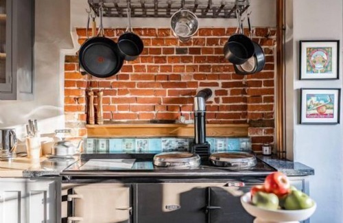 Bressingham House | Host & Stay | Bressingham Lodge