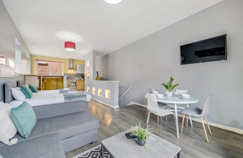 Liverpool City Centre Apartment | Host & Stay | Campbell Square Roof Terrace Apartment