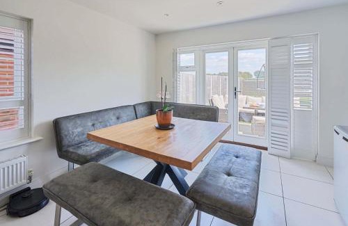 Winchester House | Host & Stay - Maison de Cobbe