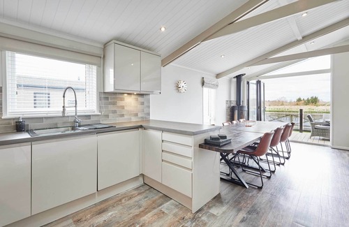 Carlton-in-Cleveland Ski Chalet | Host & Stay | Trincomalee Lodge