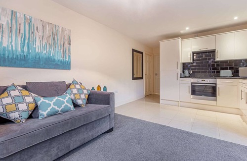 Worcester Apartment | Host & Stay | Westbrook Court Apartment