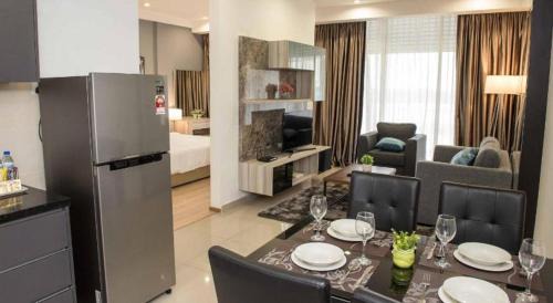 Nusajaya Apartment | HostaHome Suites at Encorp Marina, mins to Legoland Malaysia