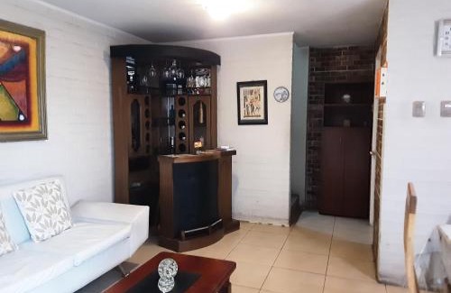 Maipu House | Hostal Abrazo de Maipu