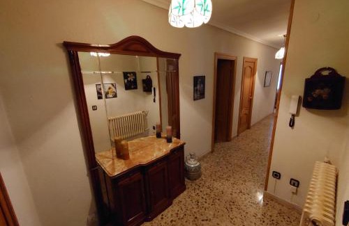 Fabero Hotel | HOSTAL CAMELOT