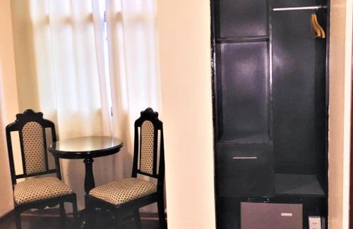 Miraflores House | Hostal Carlos Tenaud