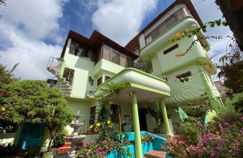 Puerto Ayora Hotel | Hostal Casa Edén