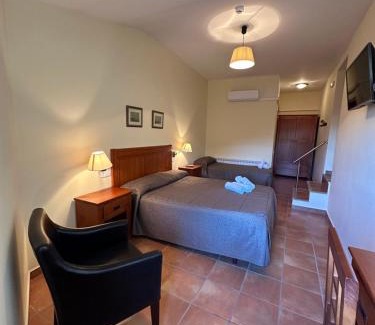 Llimiana House | Hostal Centre Del Montsec