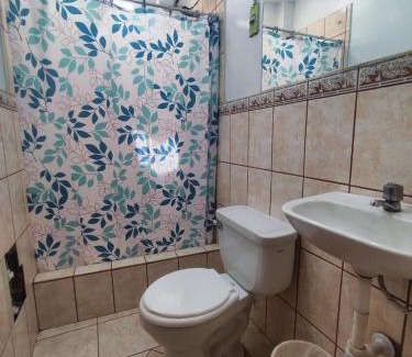 Nazca House | Hostal Continental