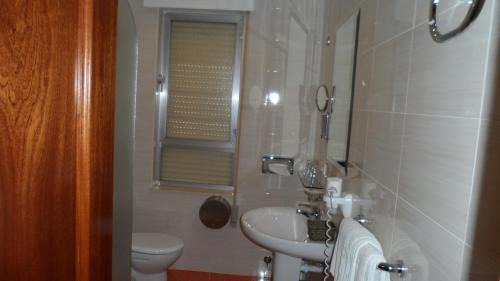 Astorga House | Hostal Coruña