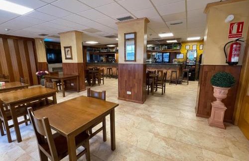 Villafranca Hotel | Hostal El Corzo