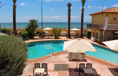 Benajarafe House | Hostal Esperanza