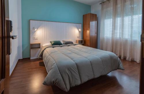 La Virgen del Camino House | Hostal Julio Cesar