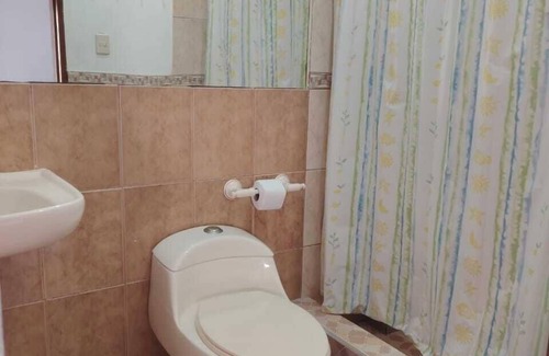 Puerto Villamil Hotel | HOSTAL LOS CACTUS