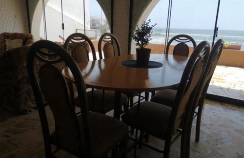 San Bartolo House | Hostal Malecón Norte 888