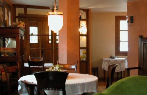 Isaba House | Hostal Onki Xin