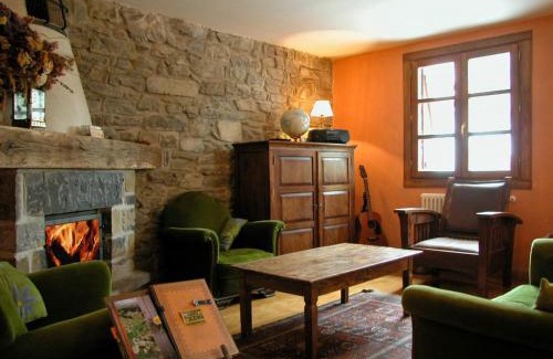 Isaba House | Hostal Onki Xin