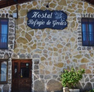 Navarredonda de Gredos House | Hostal Refugio De Gredos