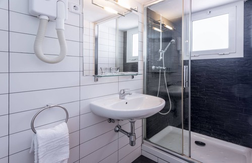 Badalona House | Hostal Solimar
